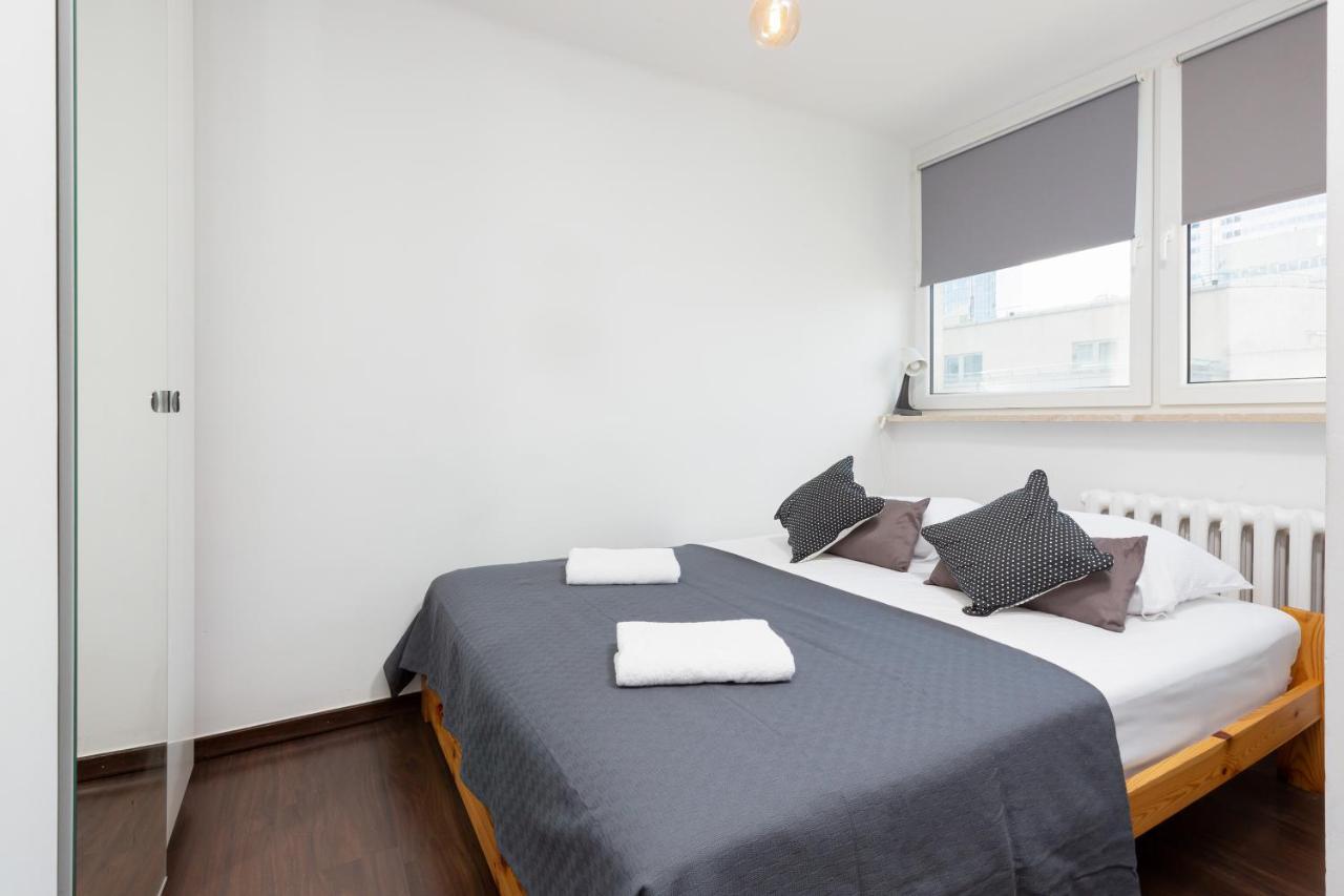 Apartments Warsaw Grzybowska By Noclegi Renters Extérieur photo