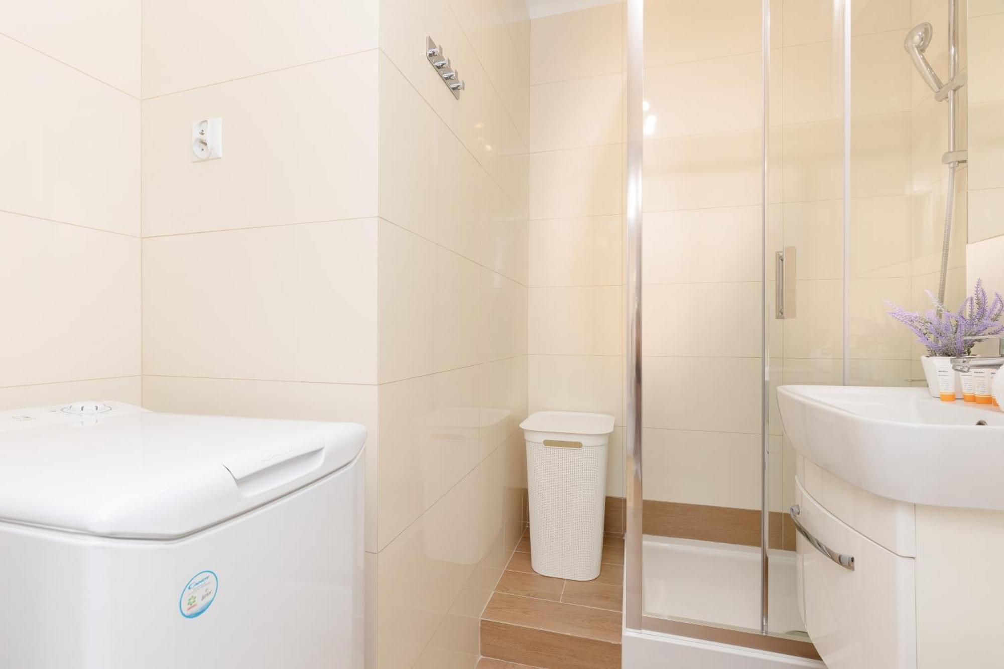 Apartments Warsaw Grzybowska By Noclegi Renters Extérieur photo
